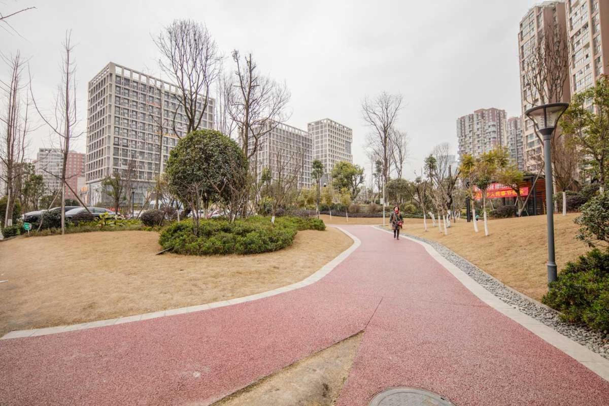 成都市成华区·成都东站·路客精品公寓·00137110 外观 照片